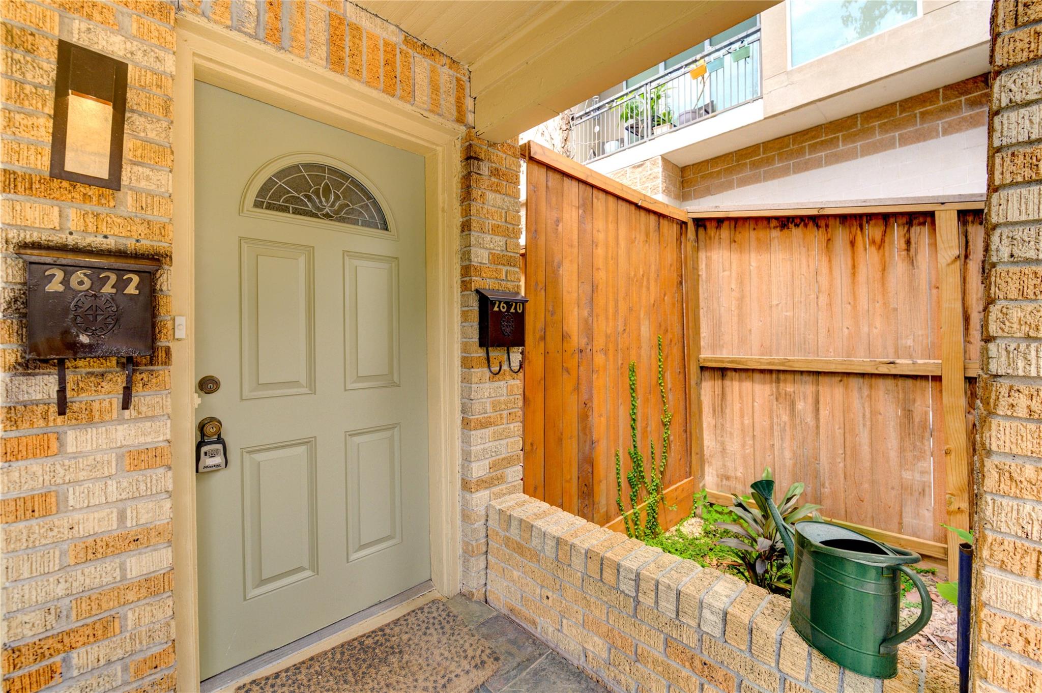 2620 Peckham Street 2620