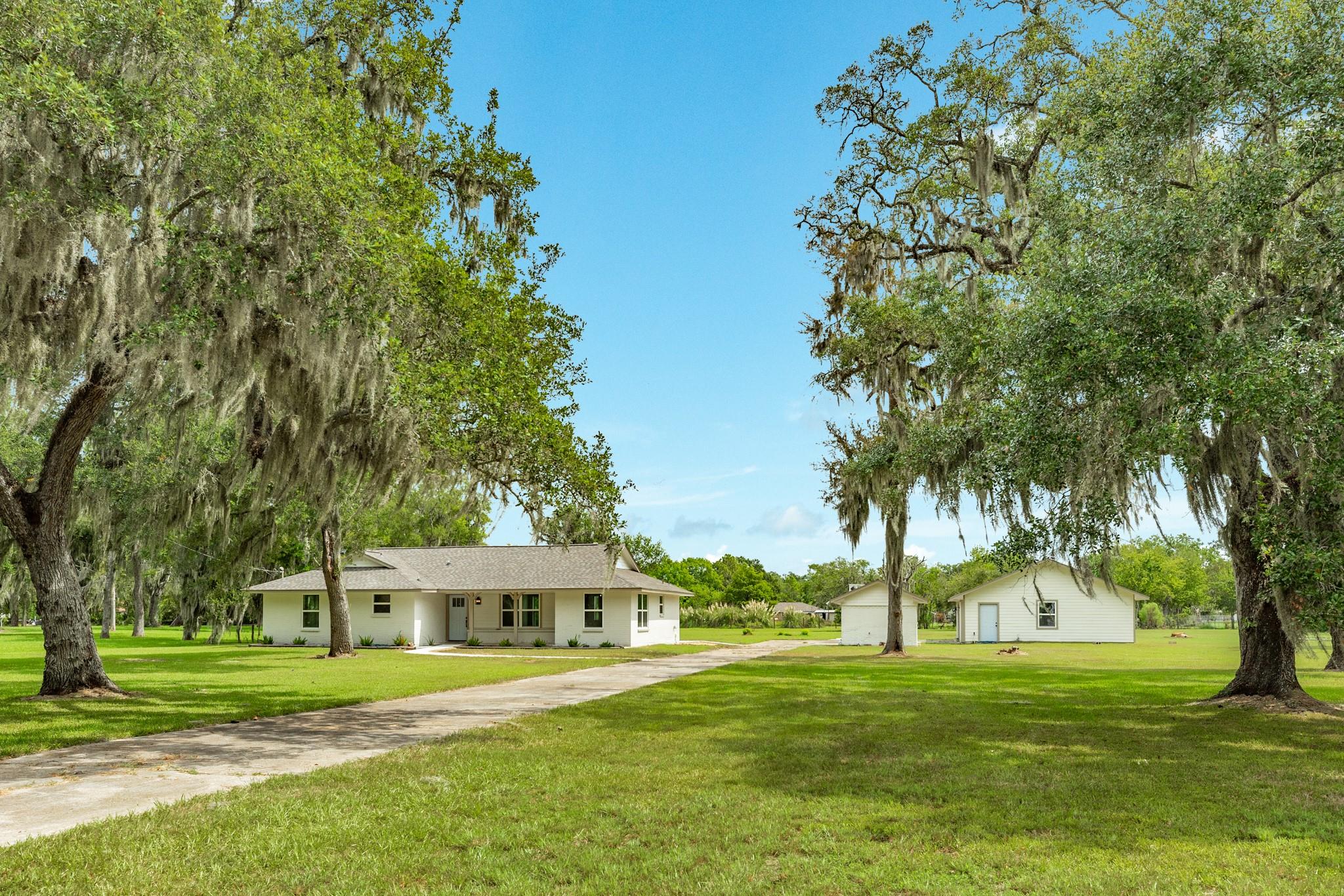 16508 County Road 729