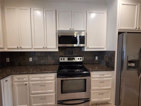 Tiny photo for 928 Runneburg Road, Crosby, TX 77532 (MLS # 35693437)