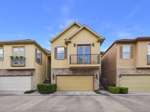 Photo of 10818 Almeda Park Drive, Houston, TX 77045 (MLS # 33196148)