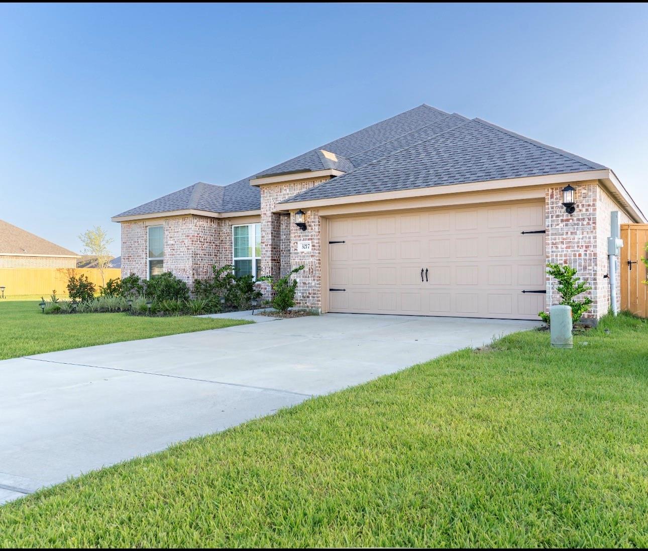 3217 Banyan Drive