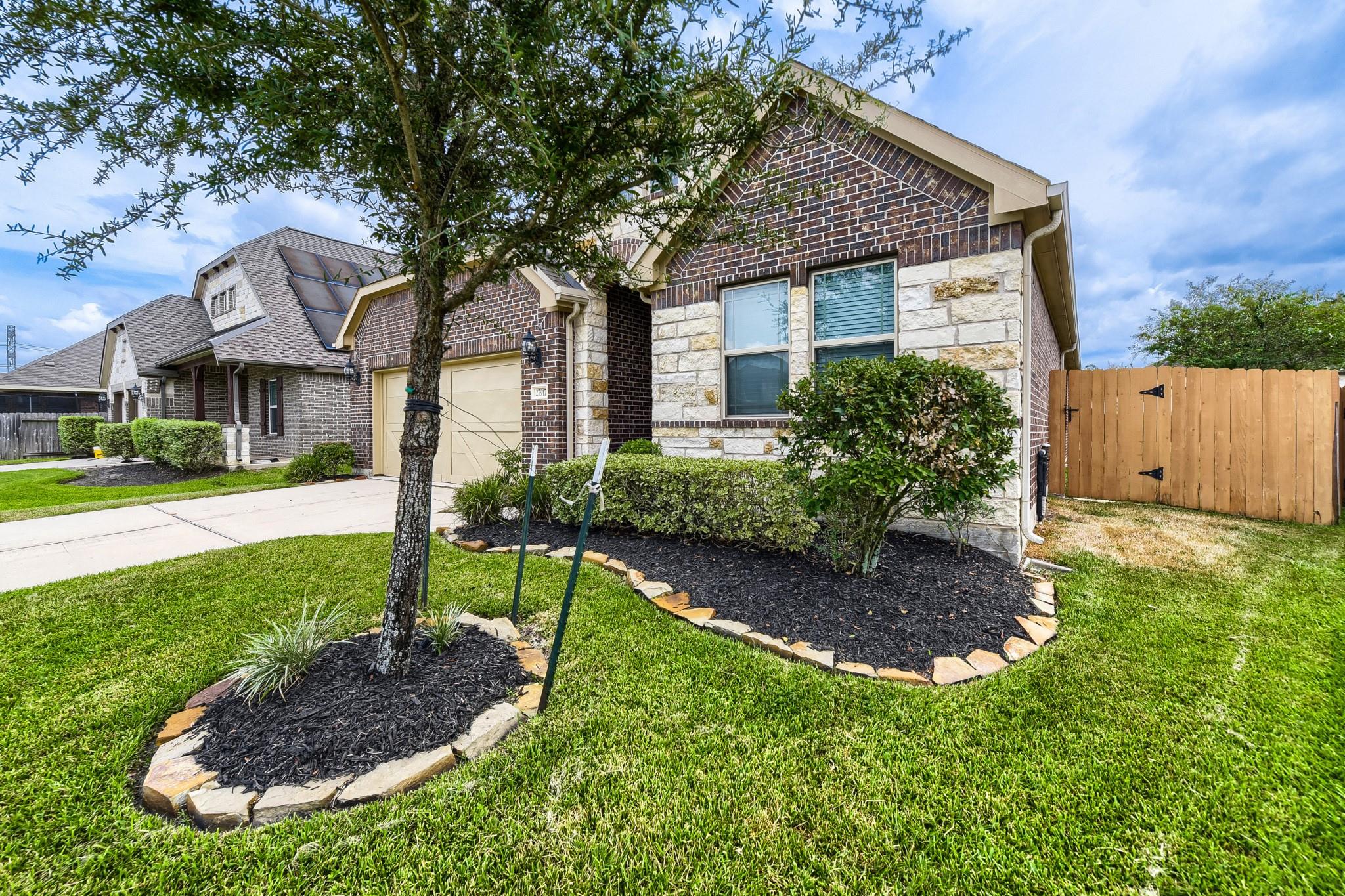 27917 Spearhead Ridge Drive