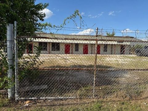 Photo of TBD Gainesville Street, Houston, TX 77015 (MLS # 29284057)
