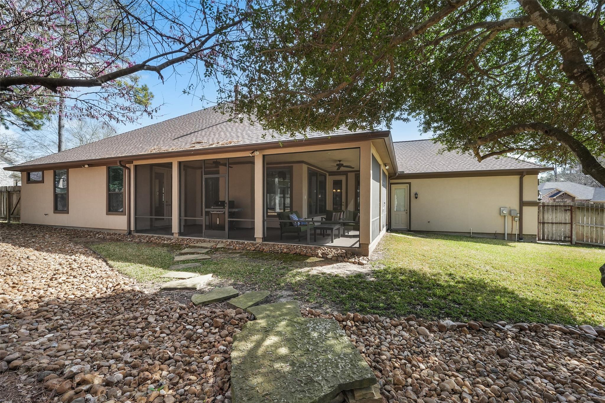 228 Blue Hill Drive