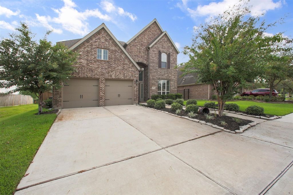 Photo of 2707 River Run Road, Missouri City, TX 77459 (MLS # 34895893)