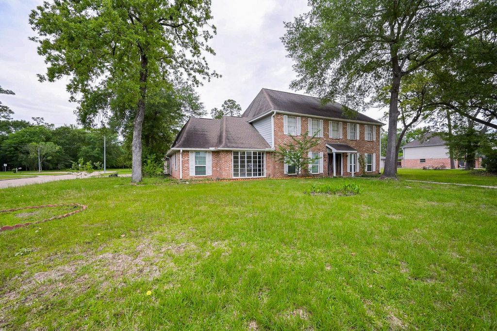 Photo of 1506 Grand Valley Drive, Houston, TX 77090 (MLS # 21216768)