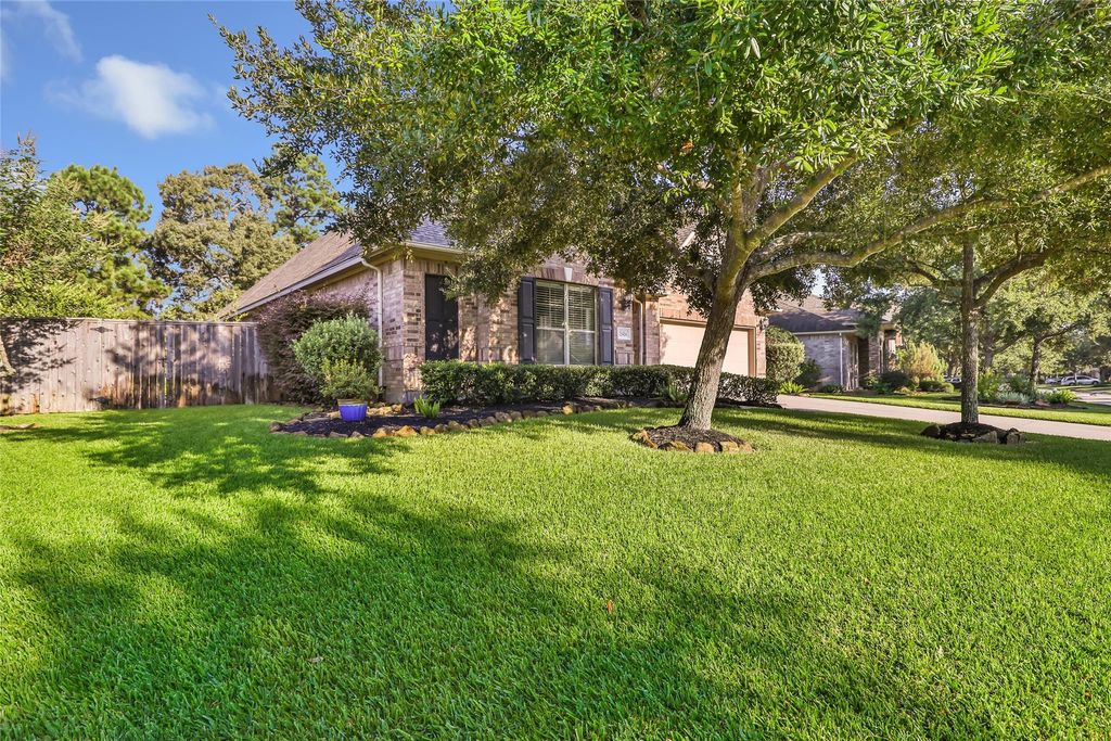 Photo of 25454 Vinechase Drive, Porter, TX 77365 (MLS # 88314831)