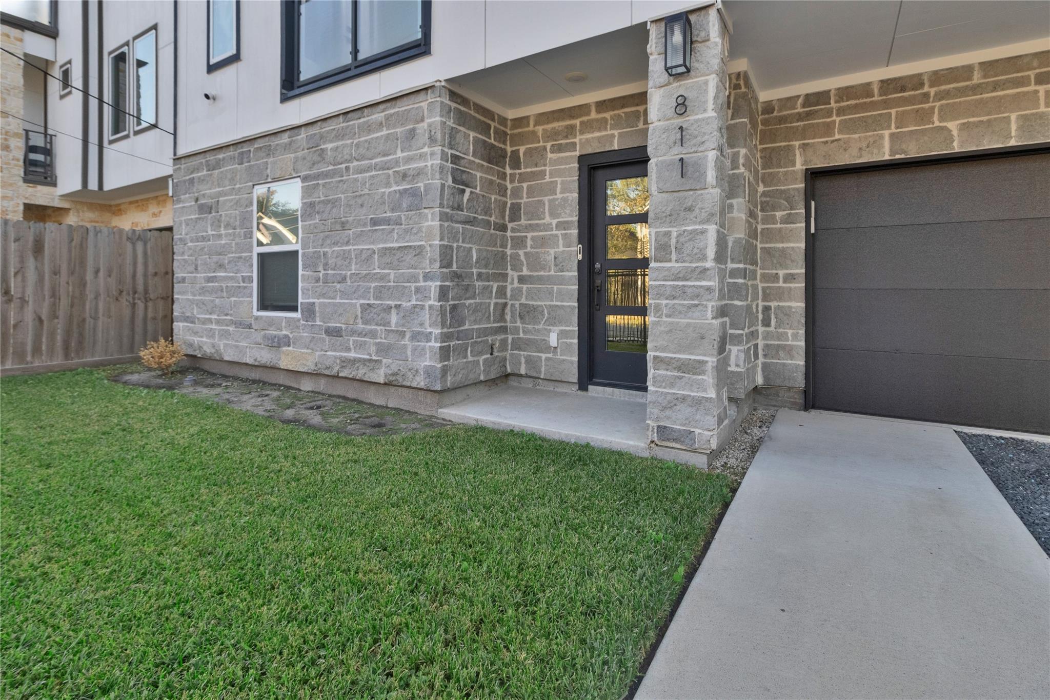 811 Paul Quinn Street