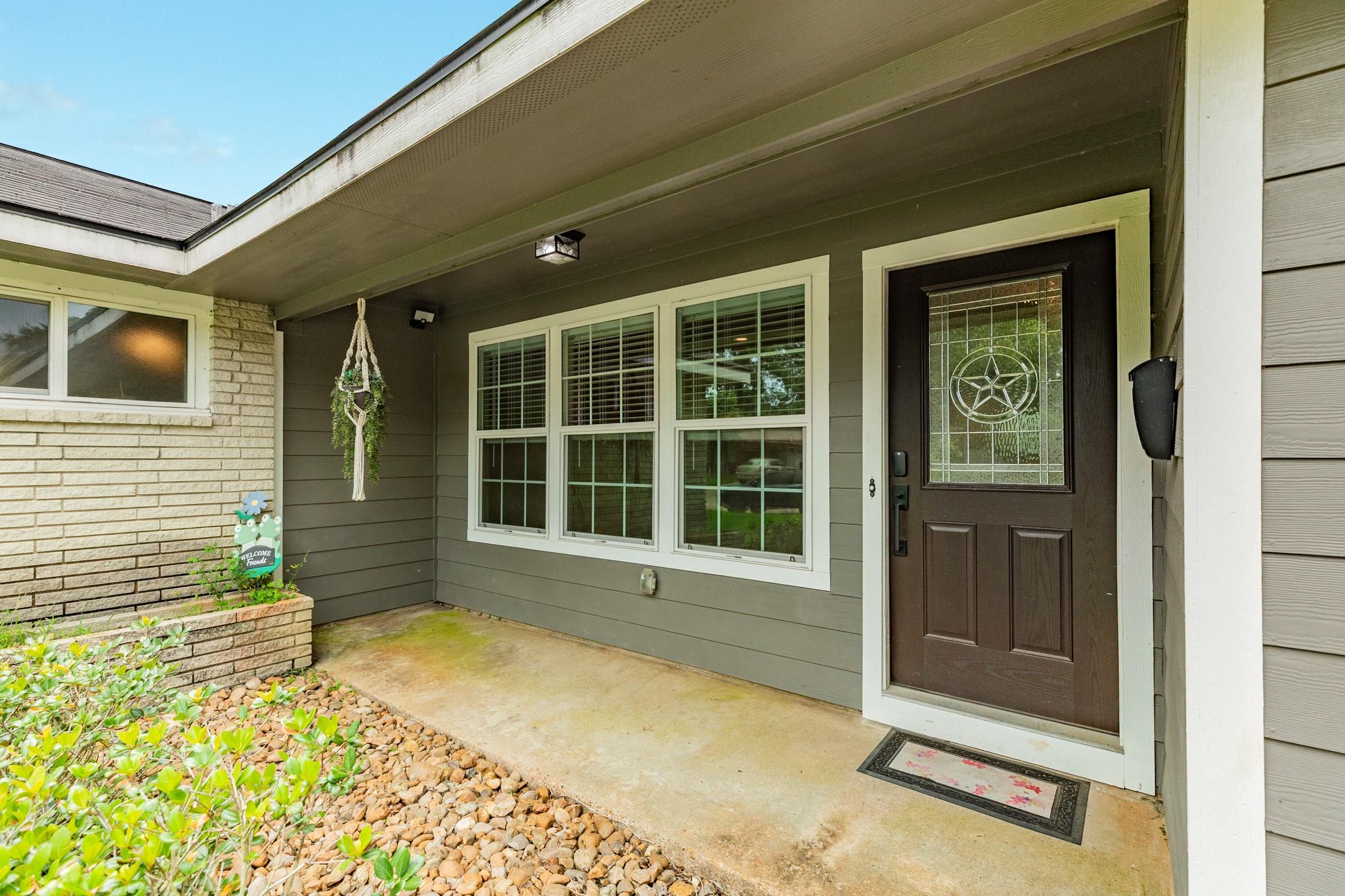 218 Palm Lane