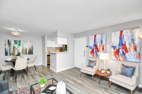 Photo of 2701 W Bellfort Avenue #1212, Houston, TX 77054 (MLS # 49368756)