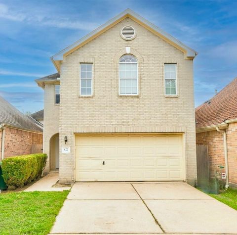 Photo of 827 Forest Ivy Lane, Houston, TX 77067 (MLS # 96242639) Photo of 827 Forest Ivy Lane, Houston, TX 77067 (MLS # 96242639)