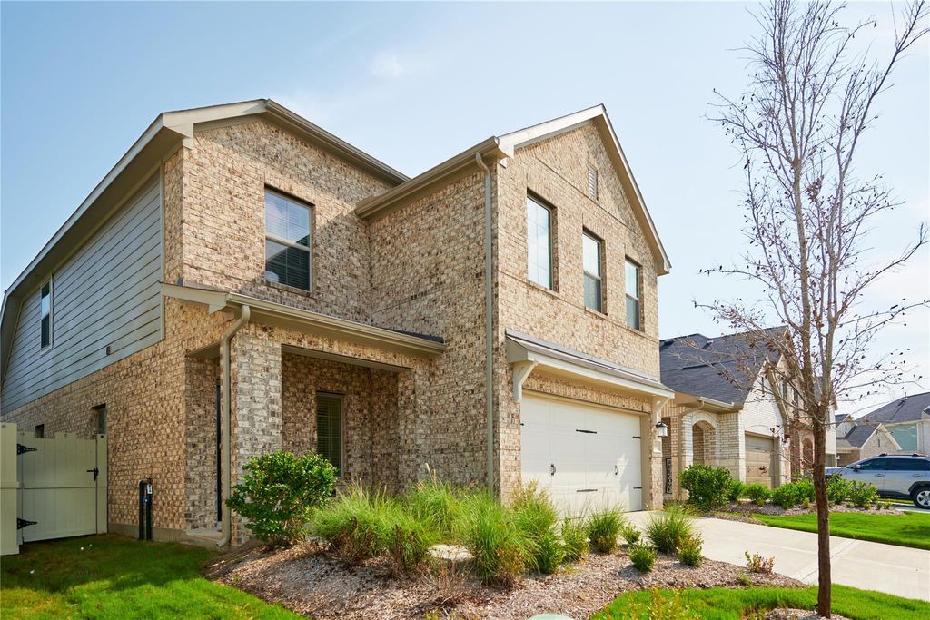 Photo of 10647 Whitejacket, Conroe, TX 77385 (MLS # 30194342)