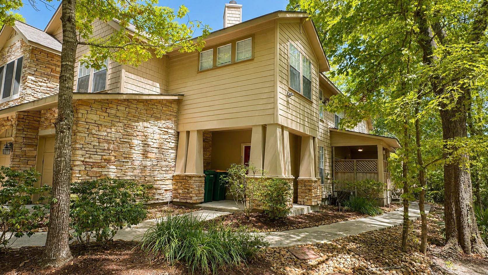 51 Scarlet Woods Court