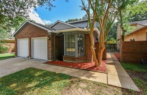Photo of 7726 Springville Drive, Houston, TX 77095 (MLS # 35867059)