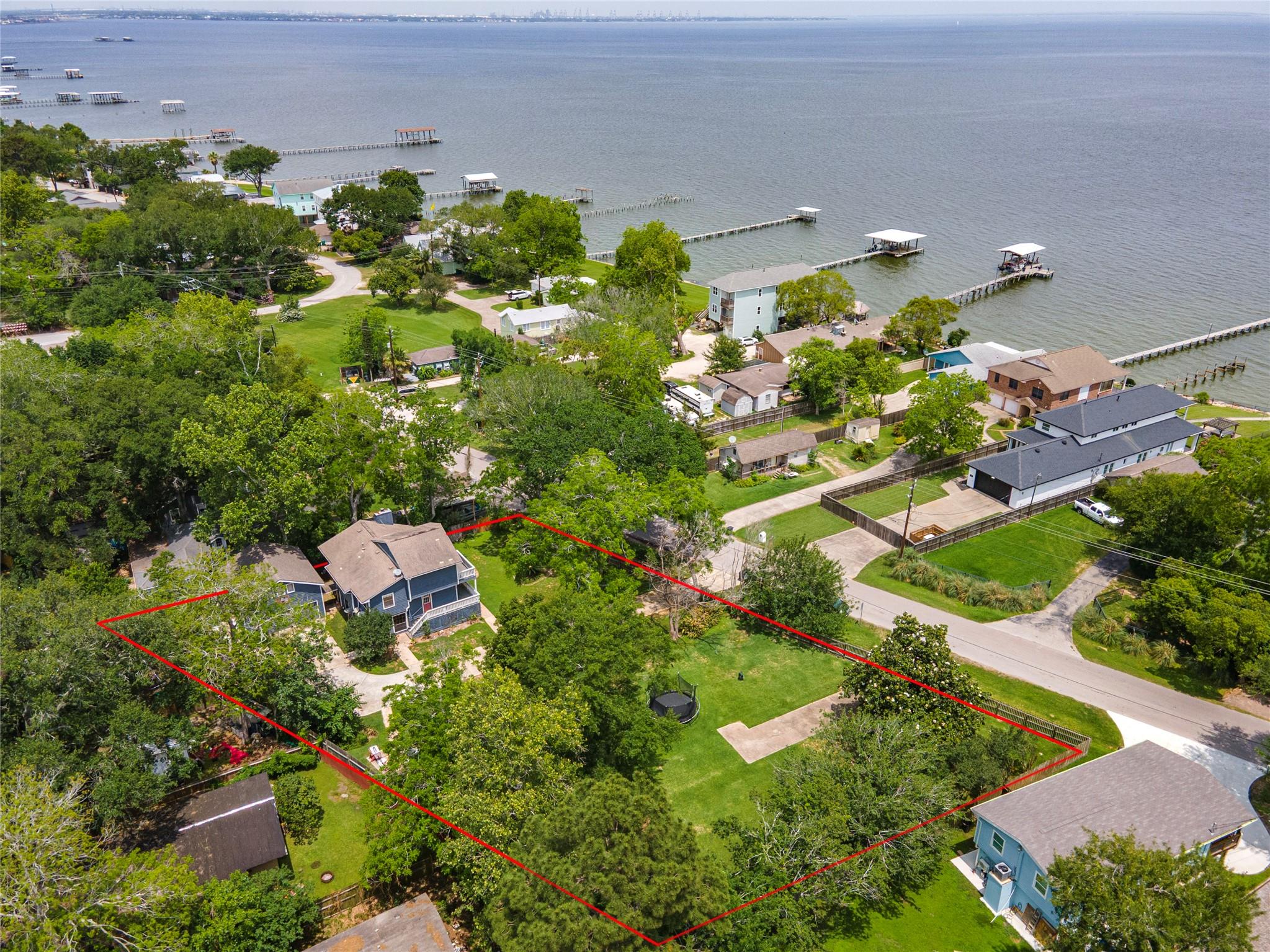 3726 Bayshore Drive