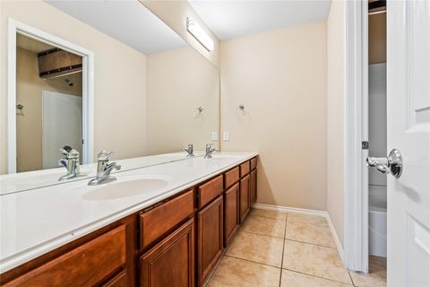 Tiny photo for 518 Honeysuckle Vine Drive, Rosenberg, TX 77469 (MLS # 79921471)