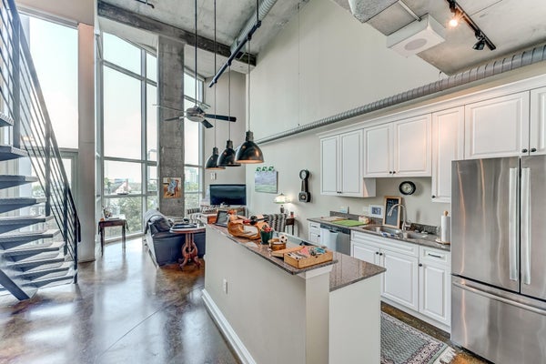 2000 BAGBY ST APT 5434, HOUSTON, TX 77002 - Image c0b8b66a4e06a40d94087ec5a20fe49c/2015575761