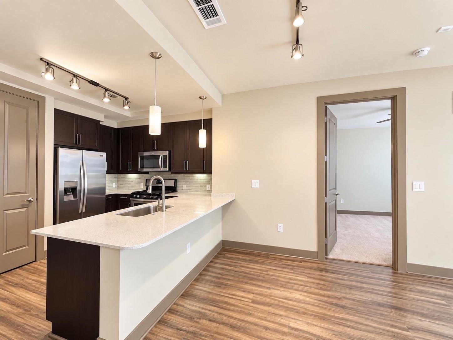 10402 Town And Country Way 340