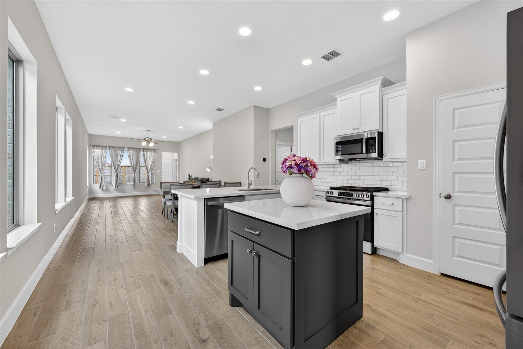 2867 Orange Leaf Drive