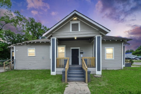 Photo of 2102 Gray Street #1, Houston, TX 77003 (MLS # 65337352)