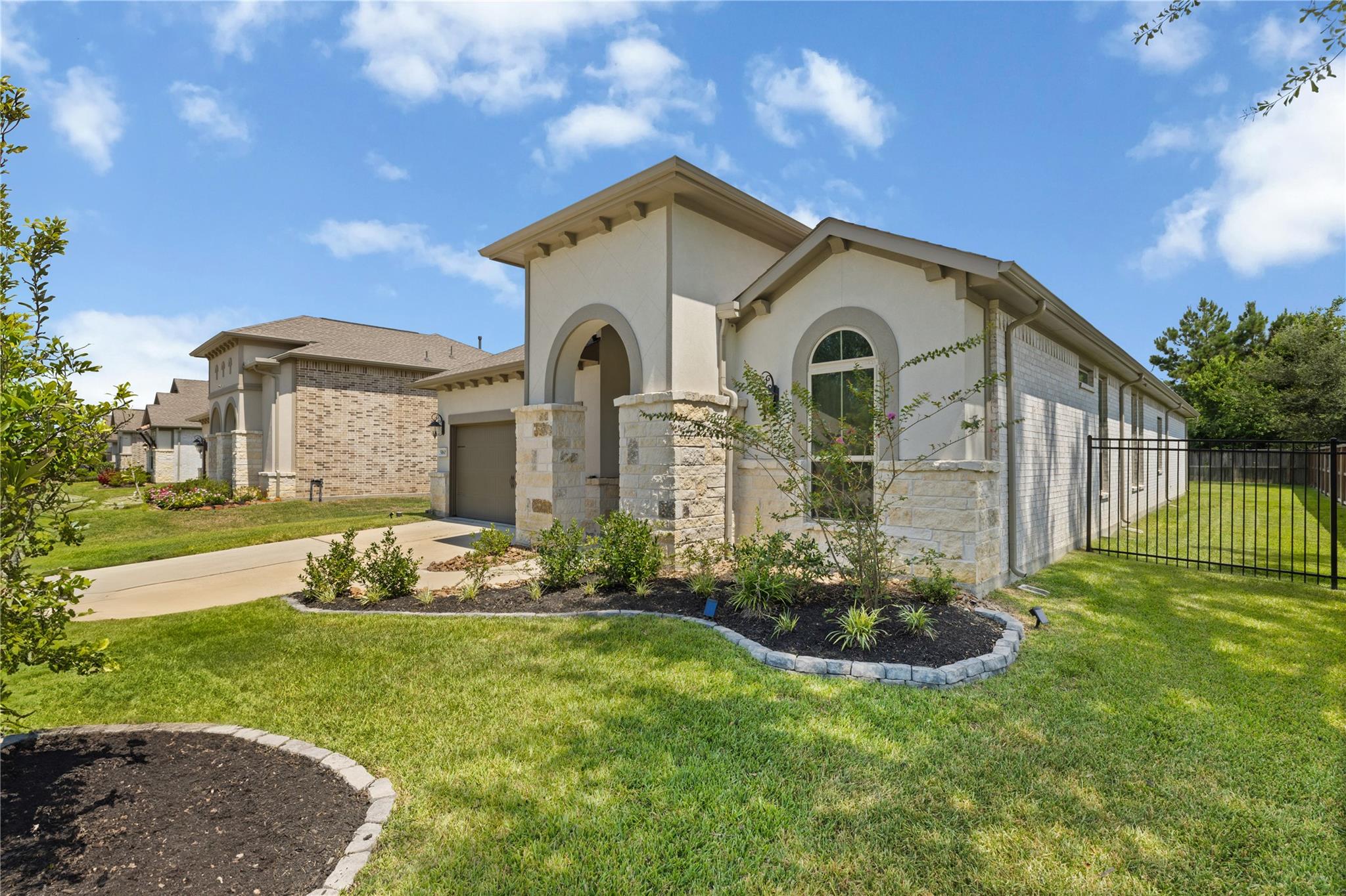 5160 Andorra Bend Lane