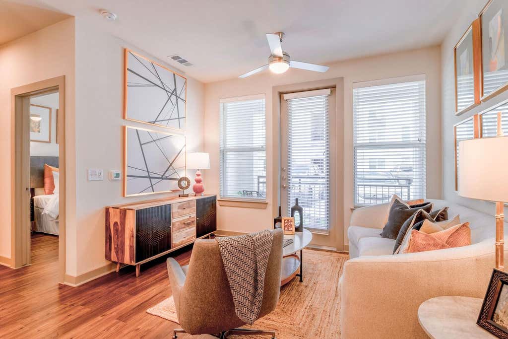 Photo of 13939 Hillcroft Avenue #11204, Houston, TX 77085 (MLS # 5760111)