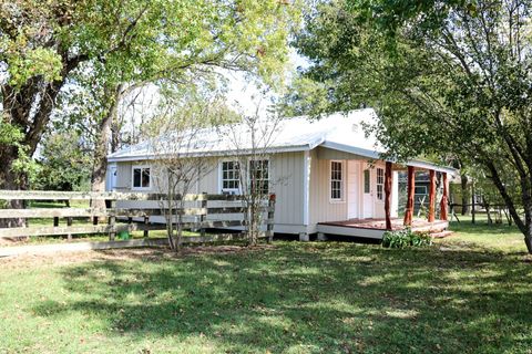 Photo of 6803 Hwy 105 E, Navasota, TX 77868 (MLS # 70548300)