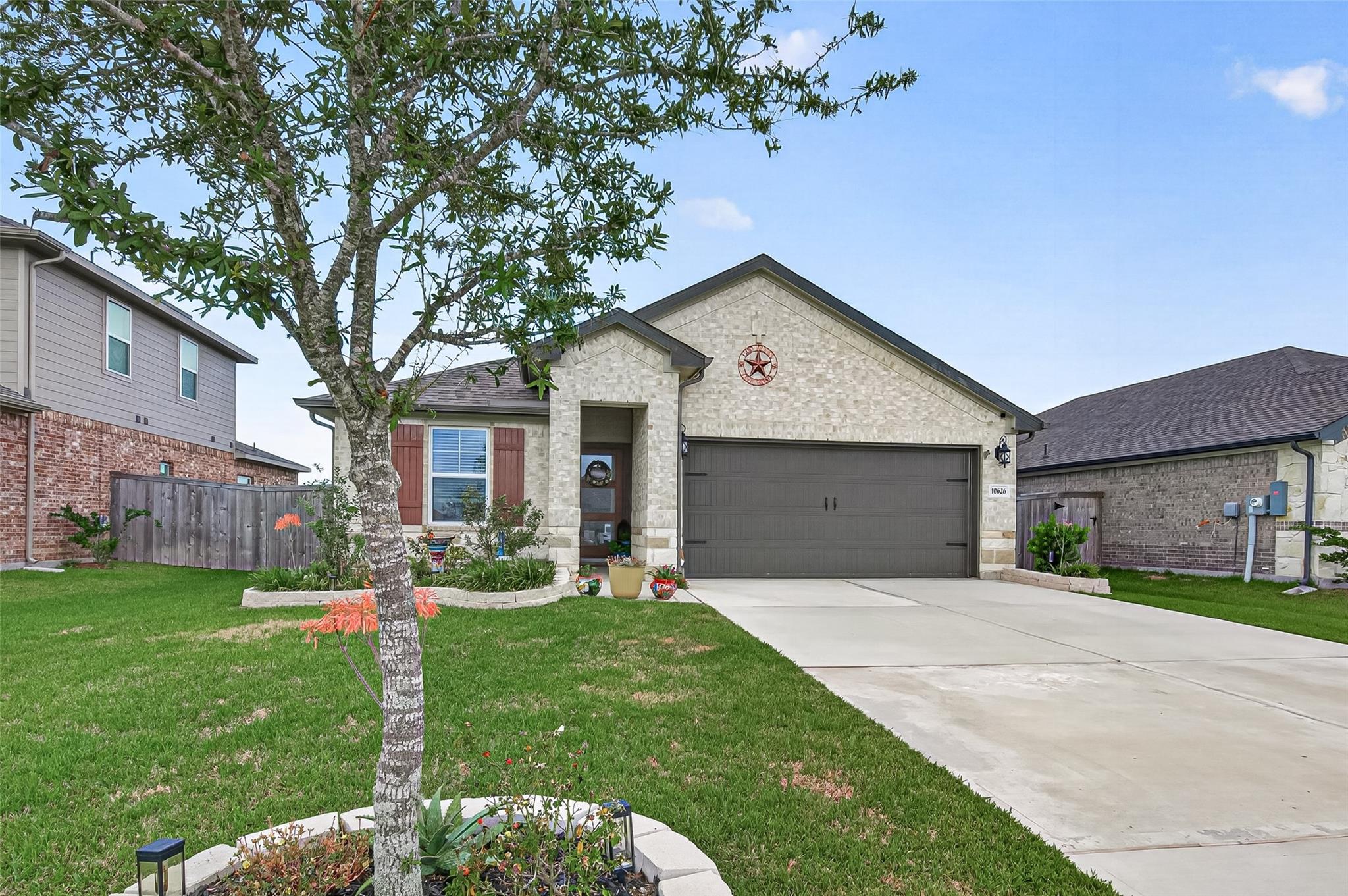 10626 Deussen Lane