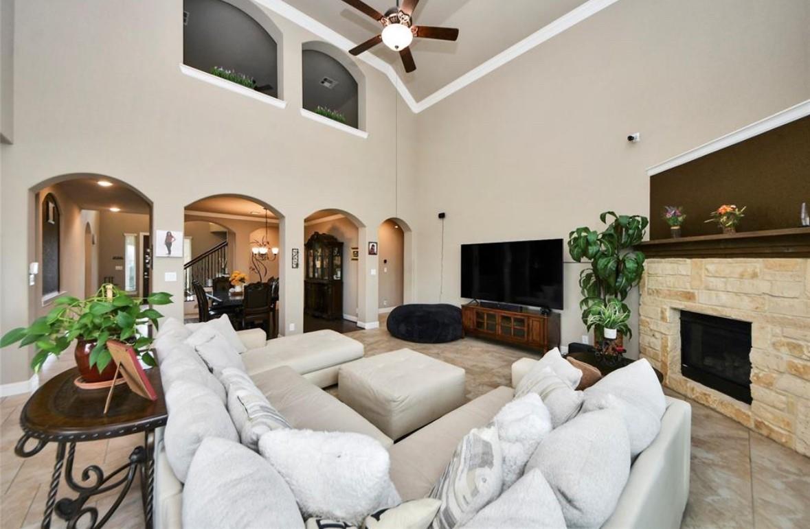31602 Hummingbird Oak Drive