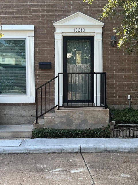 Photo of 18210 Heritage Lane #8210, Houston, TX 77058 (MLS # 56911904)