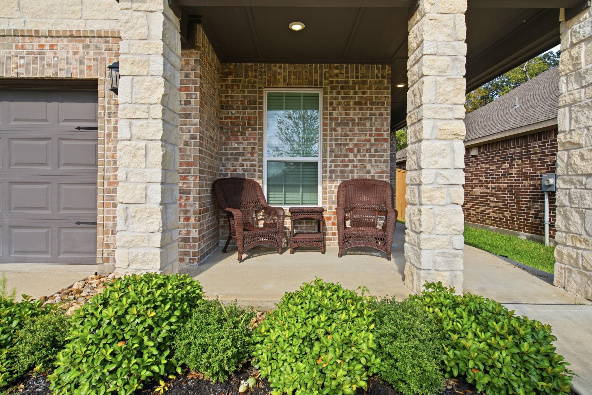 6214 Wedgewood Hills Drive