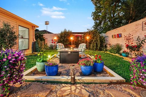 Photo of 8327 Spring Wind Drive, Houston, TX 77040 (MLS # 91281505)