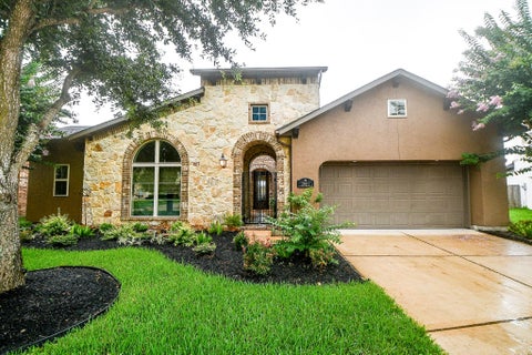 Photo of 29011 Concan Crossing Court, Katy, TX 77494 (MLS # 74282578)
