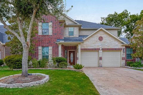 Photo of 5922 Aspen Farms Lane, Sugar Land, TX 77479 (MLS # 82728303)
