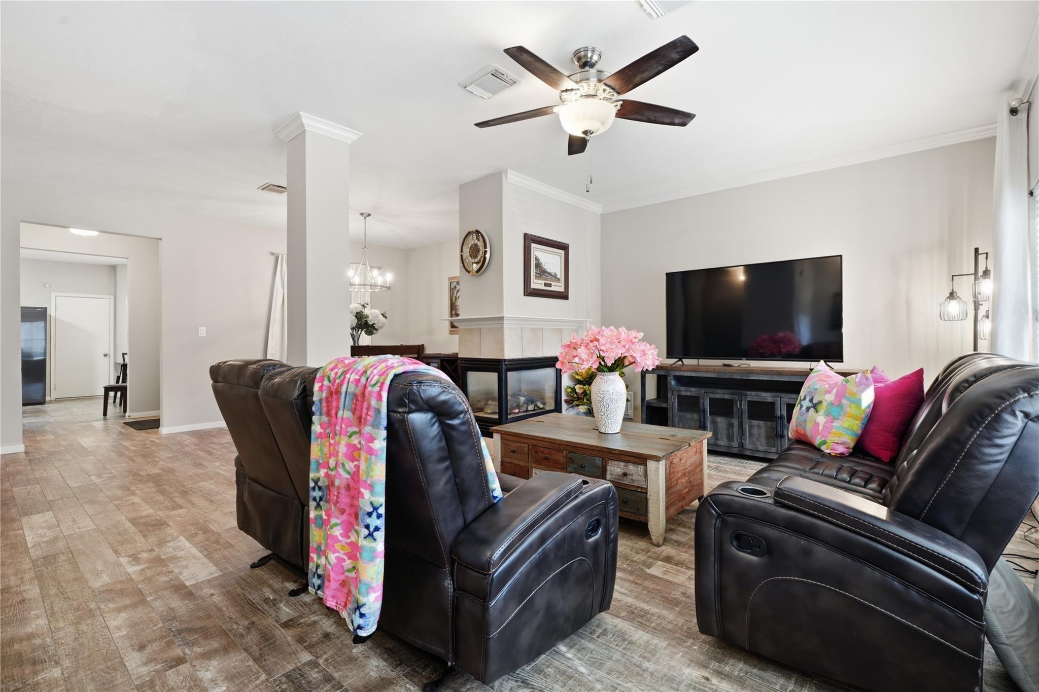 2039 Glencove Drive