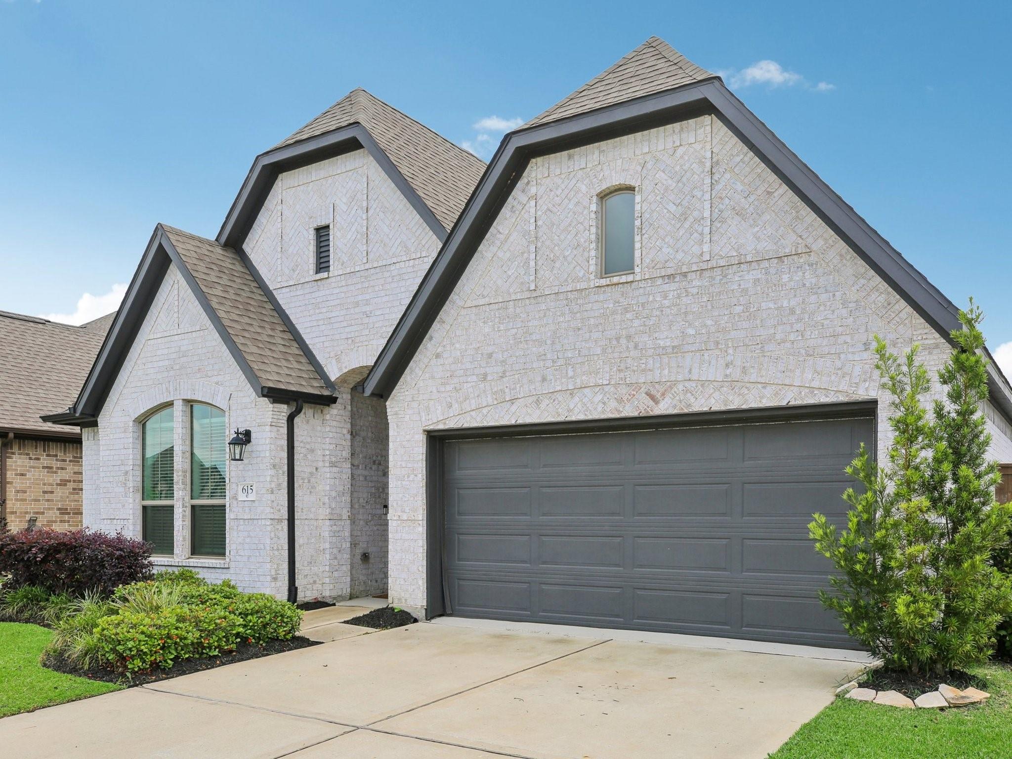 615 Livermore Street