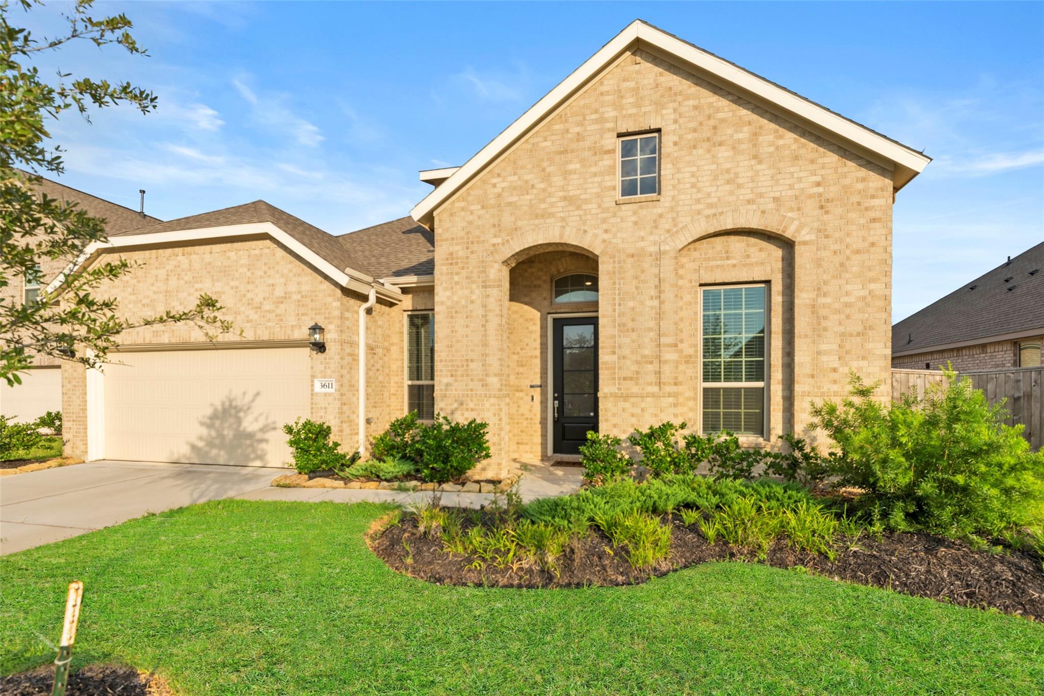 3611 Shadow Crest Lane