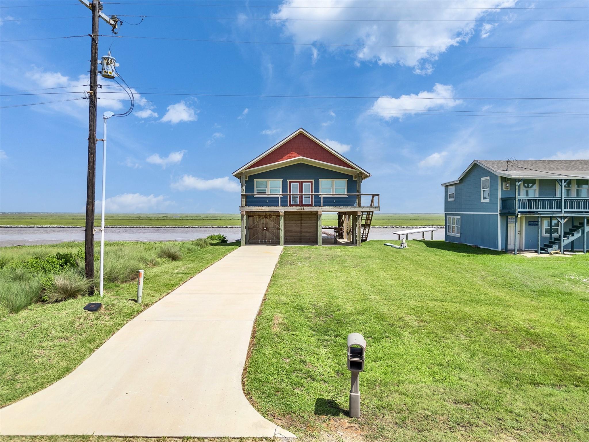 1453 County Road 230
