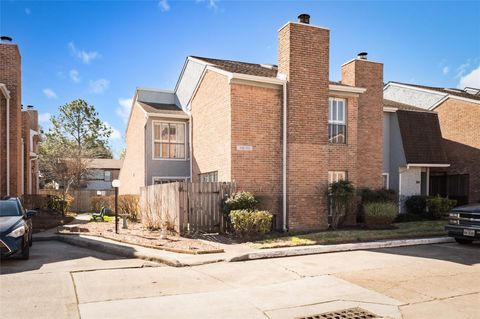 Photo of 3200 S Gessner Road #338, Houston, TX 77063 (MLS # 63422288)