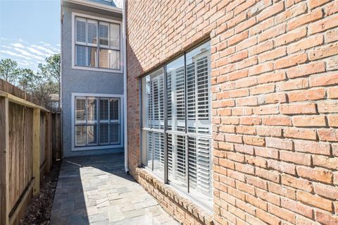 Tiny photo for 3200 S Gessner Road #338, Houston, TX 77063 (MLS # 63422288)