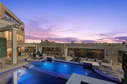 101 Westcott Street 2001 Houston TX 77007