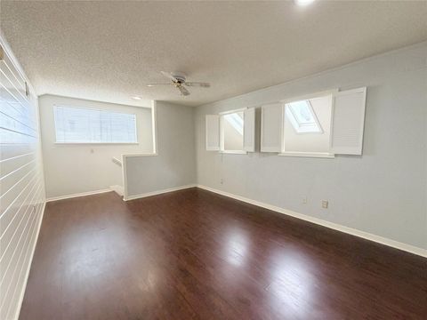 Tiny photo for 2535 Planters Row, Sugar Land, TX 77478 (MLS # 72925940)