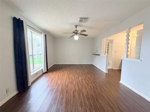 Tiny photo for 2535 Planters Row, Sugar Land, TX 77478 (MLS # 72925940)