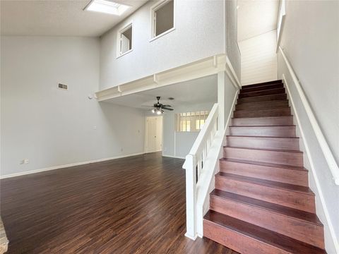 Tiny photo for 2535 Planters Row, Sugar Land, TX 77478 (MLS # 72925940)