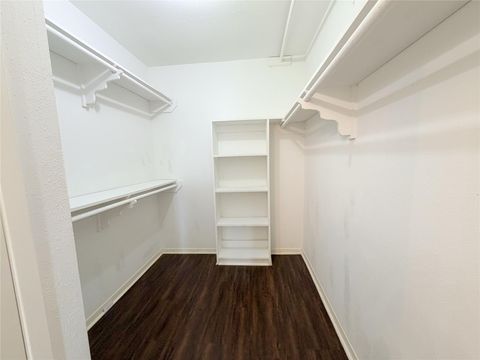 Tiny photo for 2535 Planters Row, Sugar Land, TX 77478 (MLS # 72925940)