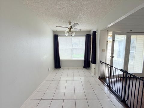 Tiny photo for 2535 Planters Row, Sugar Land, TX 77478 (MLS # 72925940)