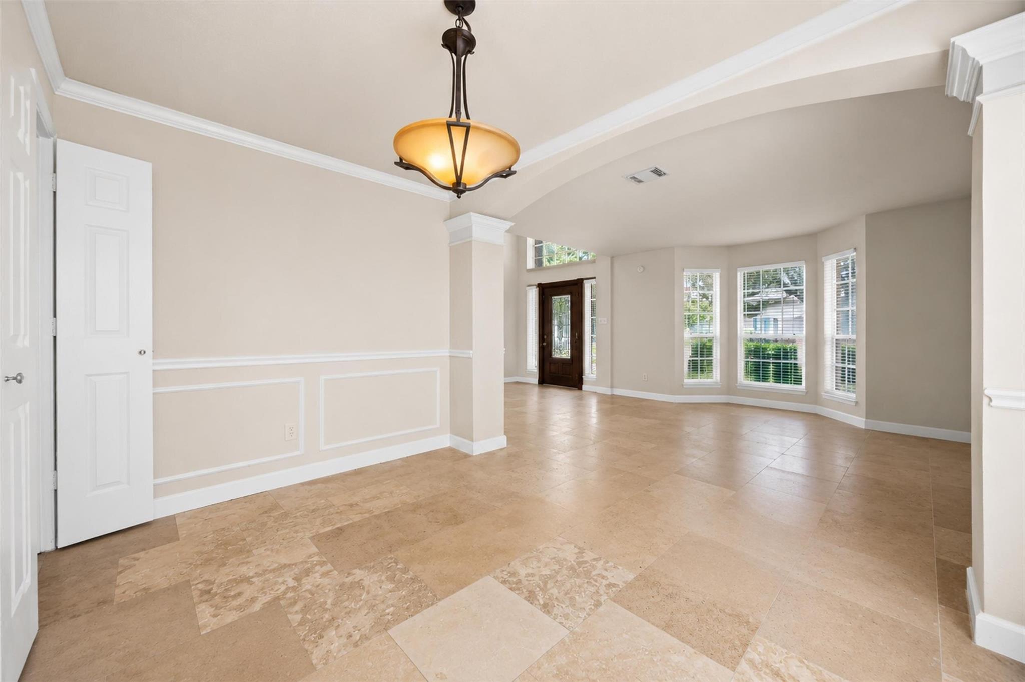 23802 Norton House Lane