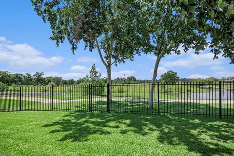 Photo of 907 Fairway Drive, La Porte, TX 77571 (MLS # 60210232)