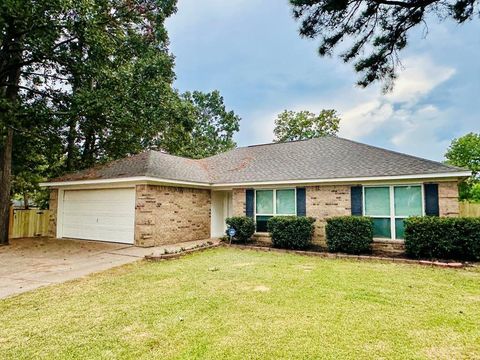 Photo of 17 Glenview Court, Lufkin, TX 75901 (MLS # 15684298)