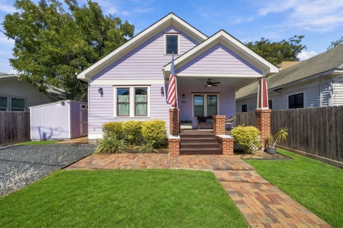 Photo of 1614 Weber Street, Houston, TX 77007 (MLS # 13039472)
